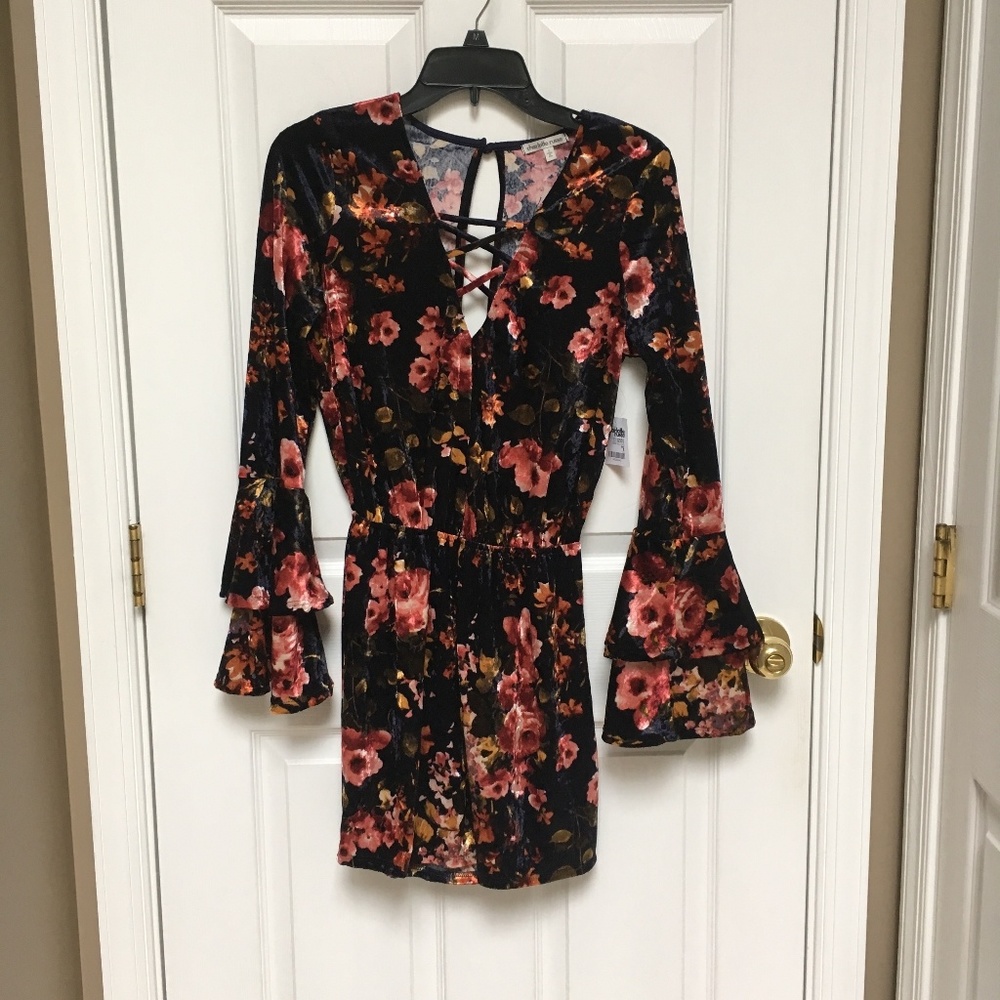 nwt charlotte russe womens s printed romper velvet
